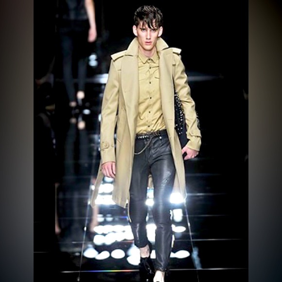 Burberry Prorsum Wool Trench Coat From 2011 Summer/Spring collection. - Picture 4 of 10